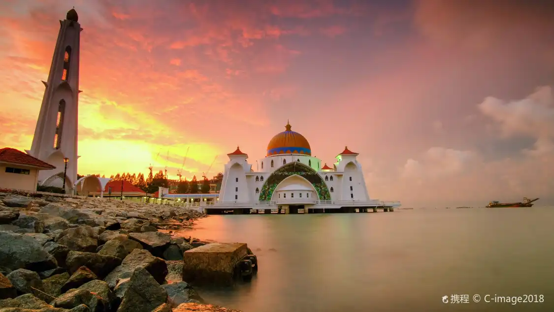 Các khách sạn gần Masjid Selat