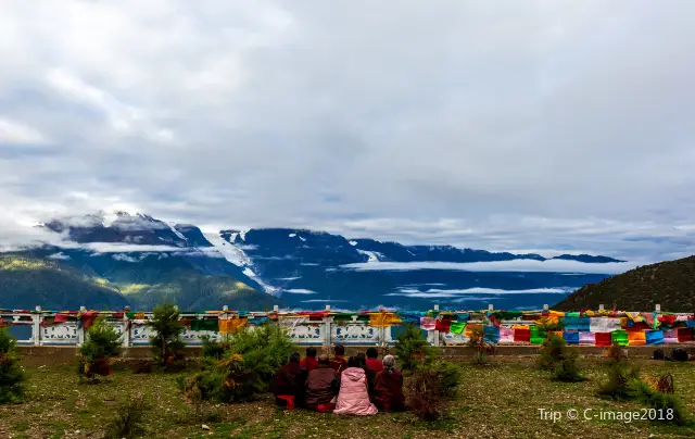 Sea of Clouds in Deqin