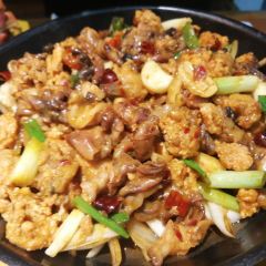 憨厨沸腾鱼乡(矿工街店) User Photo