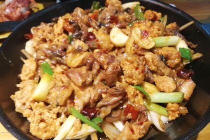 憨厨沸腾鱼乡(矿工街店)