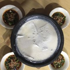 有吃不瞒天地·飞哥豆花 User Photo