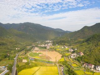 下塔吉爾文化休閒公園附近住宿