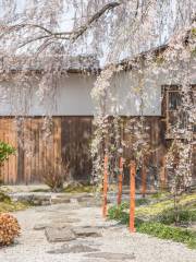 Homman-ji Temple