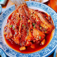 青鱼划水餐厅(东钱湖店) User Photo