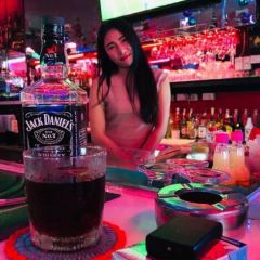 Hot Tuna Bar User Photo