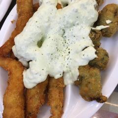 MINGUOHAIXIANJIAOZILOU User Photo