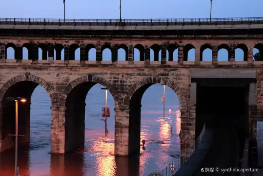 Hotels near Laclede's Landing
