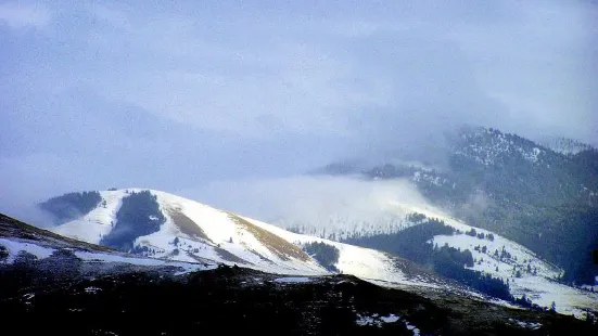 Ski Sapphire Valley