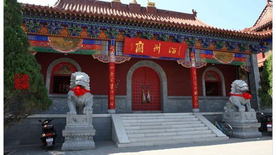 这里也算是阜新景点之一了，海州庙是一所藏传佛教寺庙，也是藏传