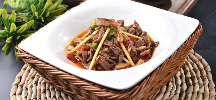 壹屋饭湘·豆浆煮鱼(车站路店)