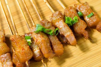 玛田小镇量贩KTV