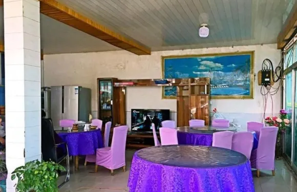 洱源下山口溫泉食府