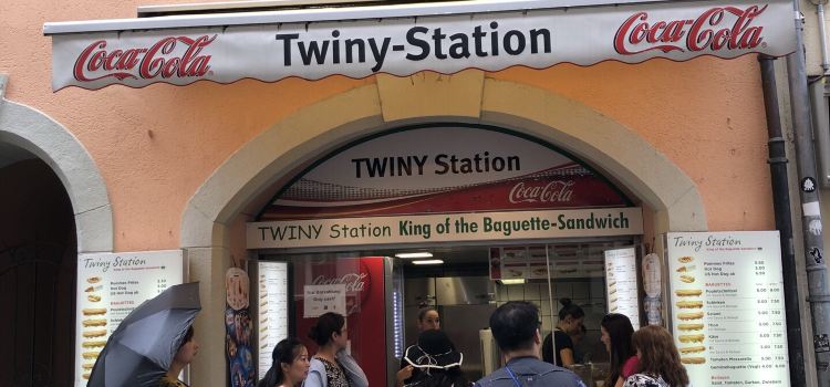 Twiny Station
