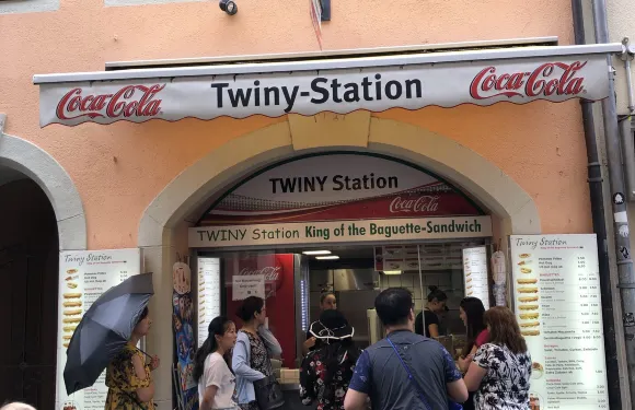 Twiny Station