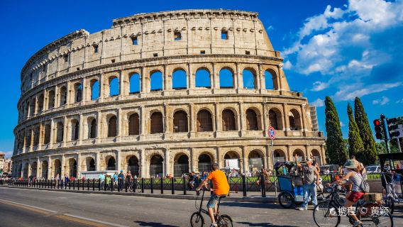 ทัวร์โคลอสเซียมแห่งกรุงโรม (ช่องทางด่วน + ไกด์ มืออาชีพ)