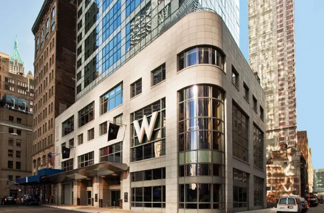 Top 24 Manhattan Hotels: from Budget to Luxury 