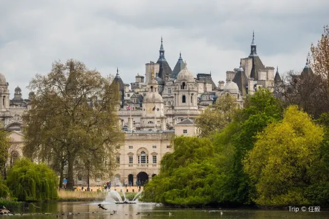 15 Fun and Free Things to Do in London