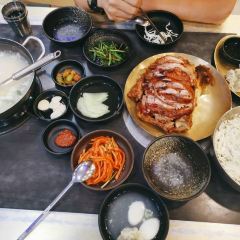滿足五香豬腳張用戶圖片