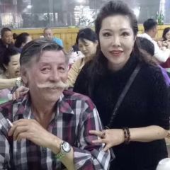 E LUO SI LAO TAI TAI JI NA SHAO KAO 여행 사진