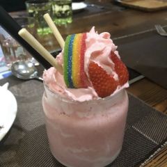 KNIFE AND FORK MEET CHOPSTICKS User Photo