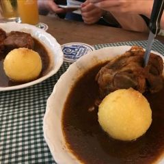 WEISSES BRÄUHAUS IM TAL張用戶圖片
