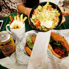 Lucky Pierrot Jujigai Ginza branch User Photo