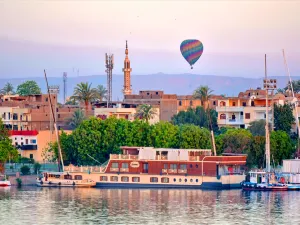 Hot Air Ballooning in Luxor