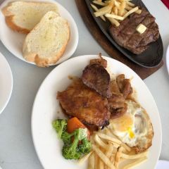 Oleai Beach Bar & Grill張用戶圖片