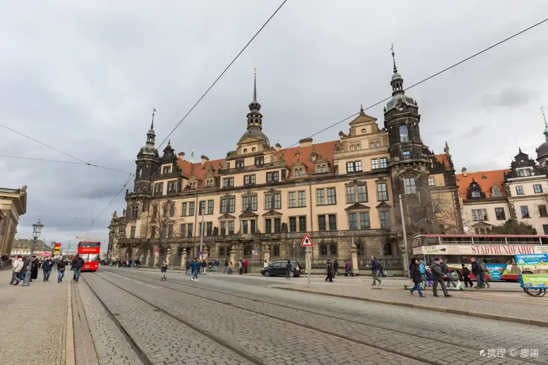 Hotels near Theaterplatz