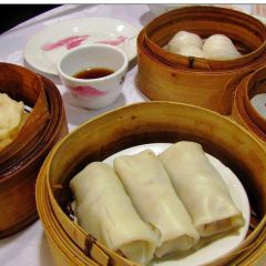Luk Yu Tea House User Photo
