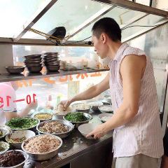 三亚正宗抱罗粉店 User Photo