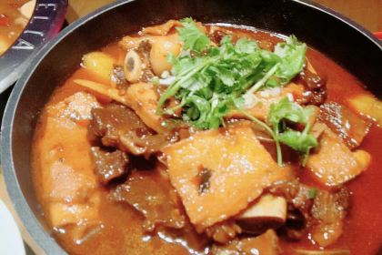 胖哥俩肉蟹煲(开源店)