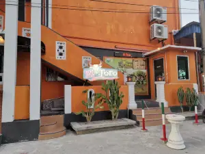 Mr. Dakgalbi