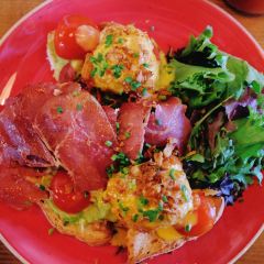 Zenith - Brunch & Cocktails Bar User Photo