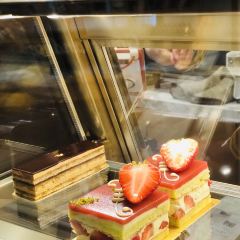 La Parisienne巴黎蜜语(BFC外滩金融中心店) User Photo