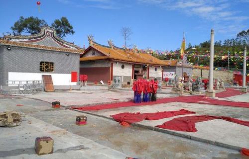 Shrine of General Huang Hailong