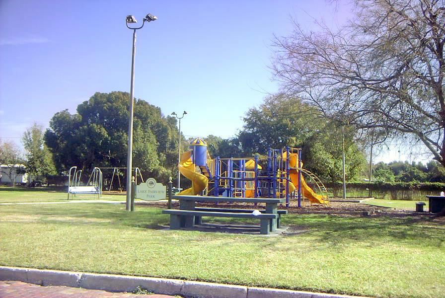 Lake Fairview Park