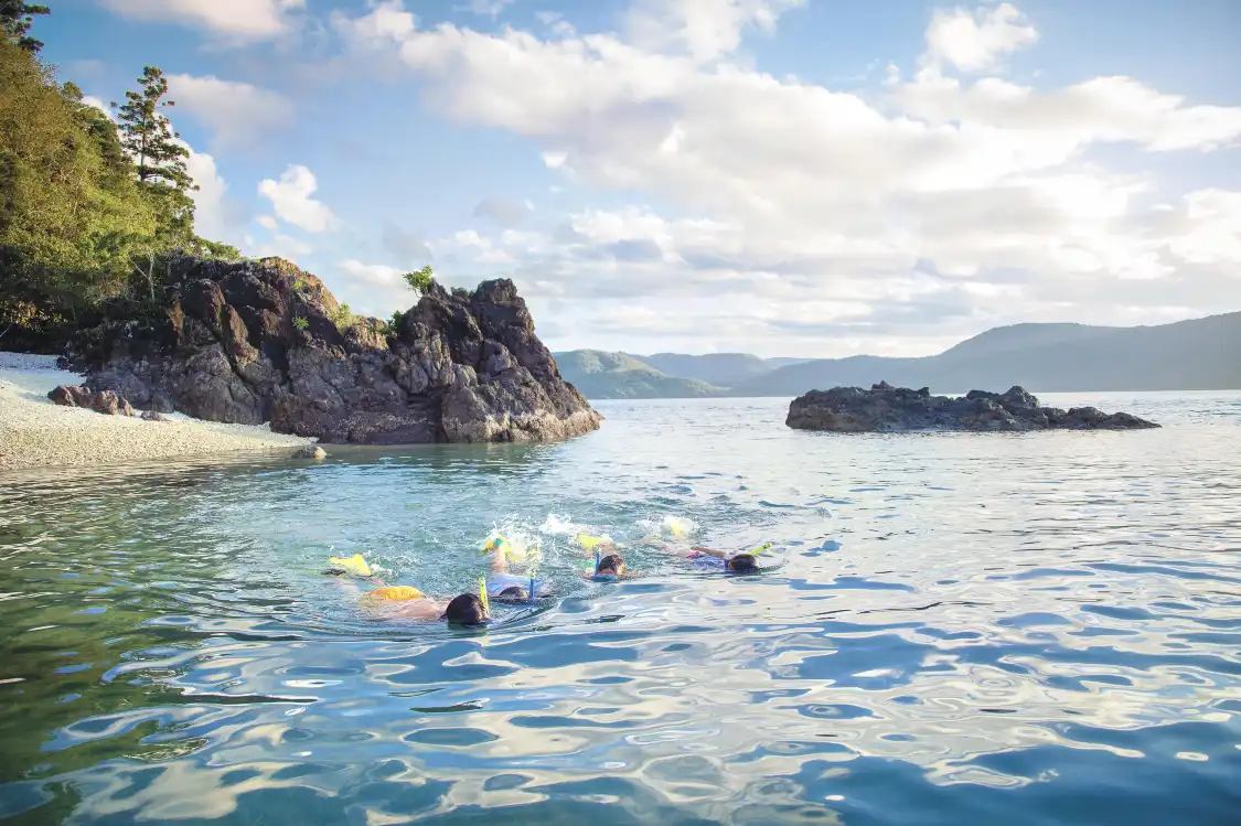 Hotels near Daydream Island