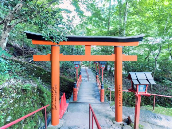 貴船神社