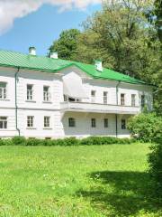 Leo Tolstoy Estate Museum