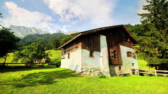 Lake Davos + Monstein + Magic Mountain + Puppet and Toy Museum + Heidi's Hut