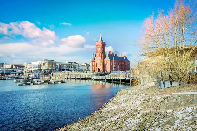 Hotels near Cardiff Bay