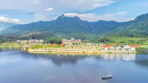 Yapotian Baishui Village Natural Eco-tourism Resort