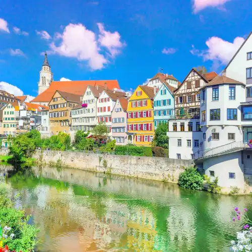 Trending Travelogues