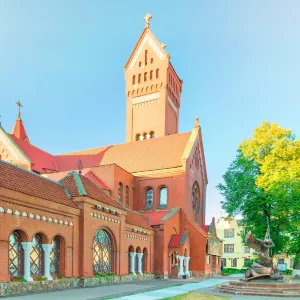 Костёл Святых Симона и Елены