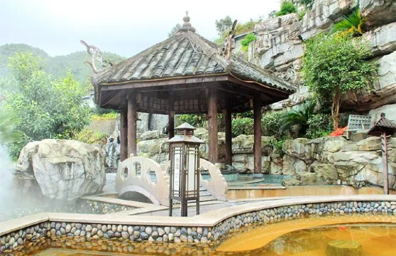 玉龍山氡泉度假村溫泉票小童