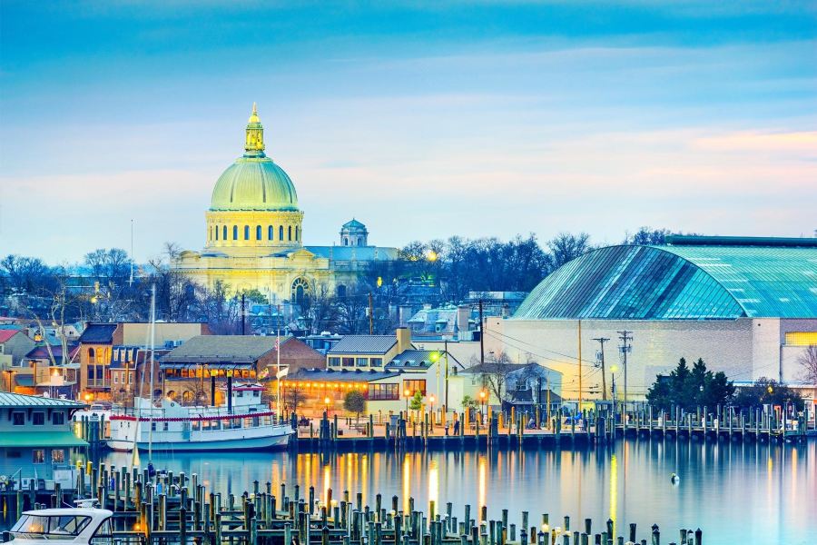 Roanoke to Annapolis Flights