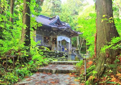 Towada-jinja Shrine