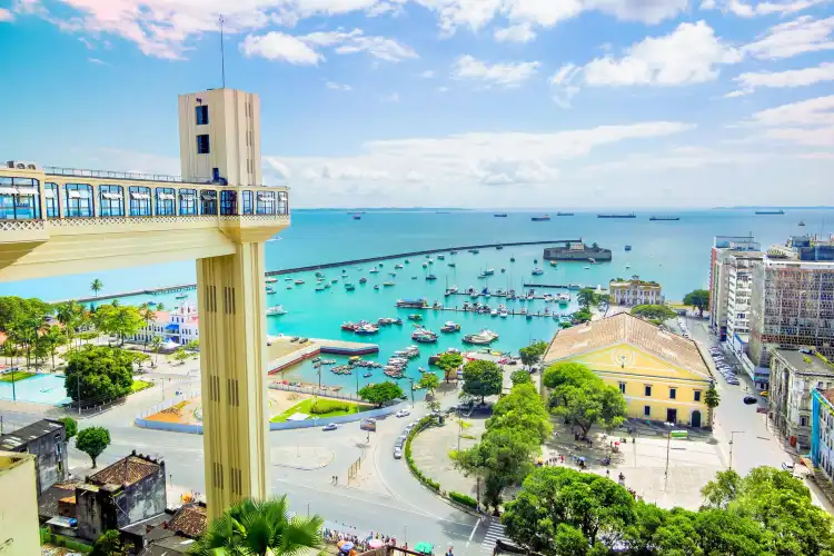 Hotel dekat Palacete Das Artes Rodin Bahia