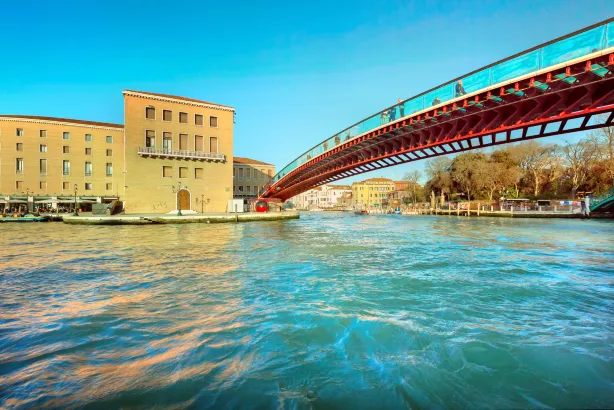 Puente de la Constitución
